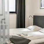 Level -1 Loft Center By Renters Apartamento