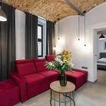 Level -1 Loft Center By Renters Apartamento