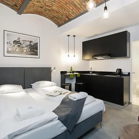 Daire Level -1 Loft Center By Renters *