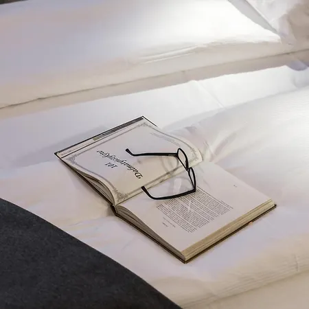 公寓 Level -1 Loft Center By Renters