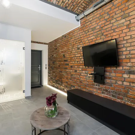Level -1 Loft Center By Renters Daire Poznan