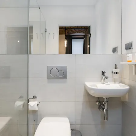 Daire Level -1 Loft Center By Renters *