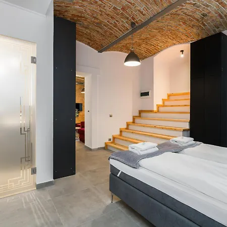 Daire Level -1 Loft Center By Renters