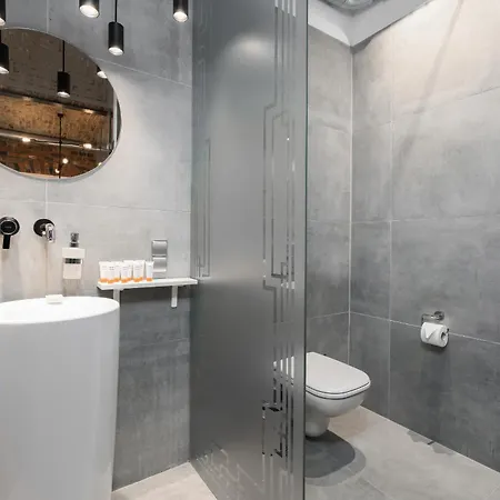 Level -1 Loft Center By Renters פוזנן